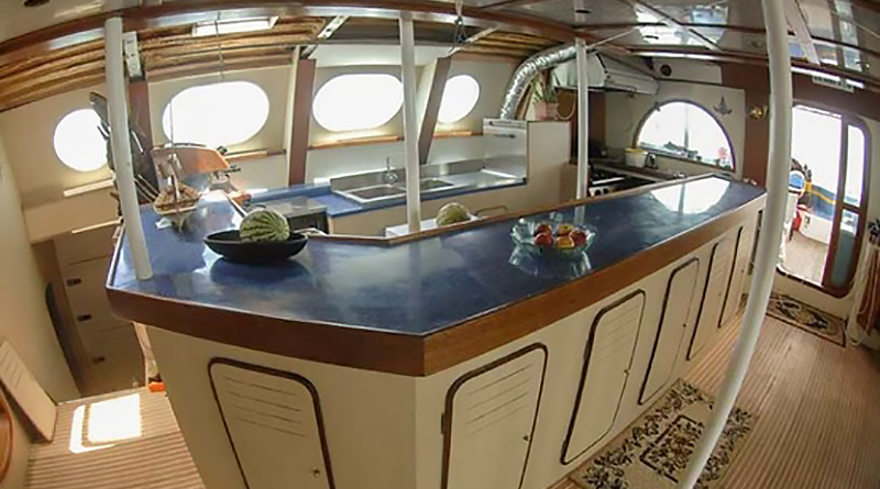 Nemo III bar